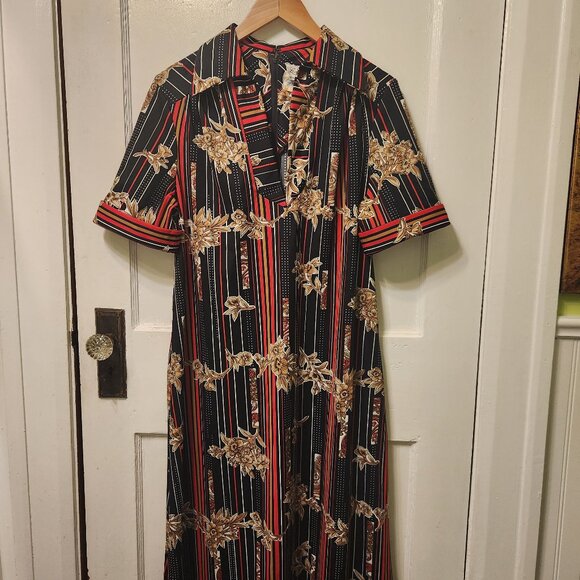 Vintage Montreal patterned dress - Picture 1 of 5